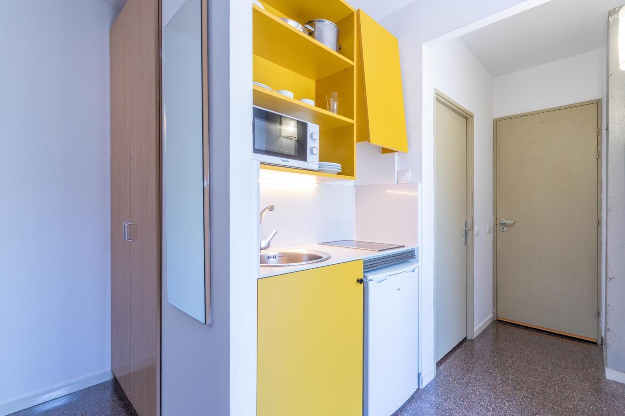 Residencia Universitaria Resa La Ciutadella Barcelona Bagian luar foto